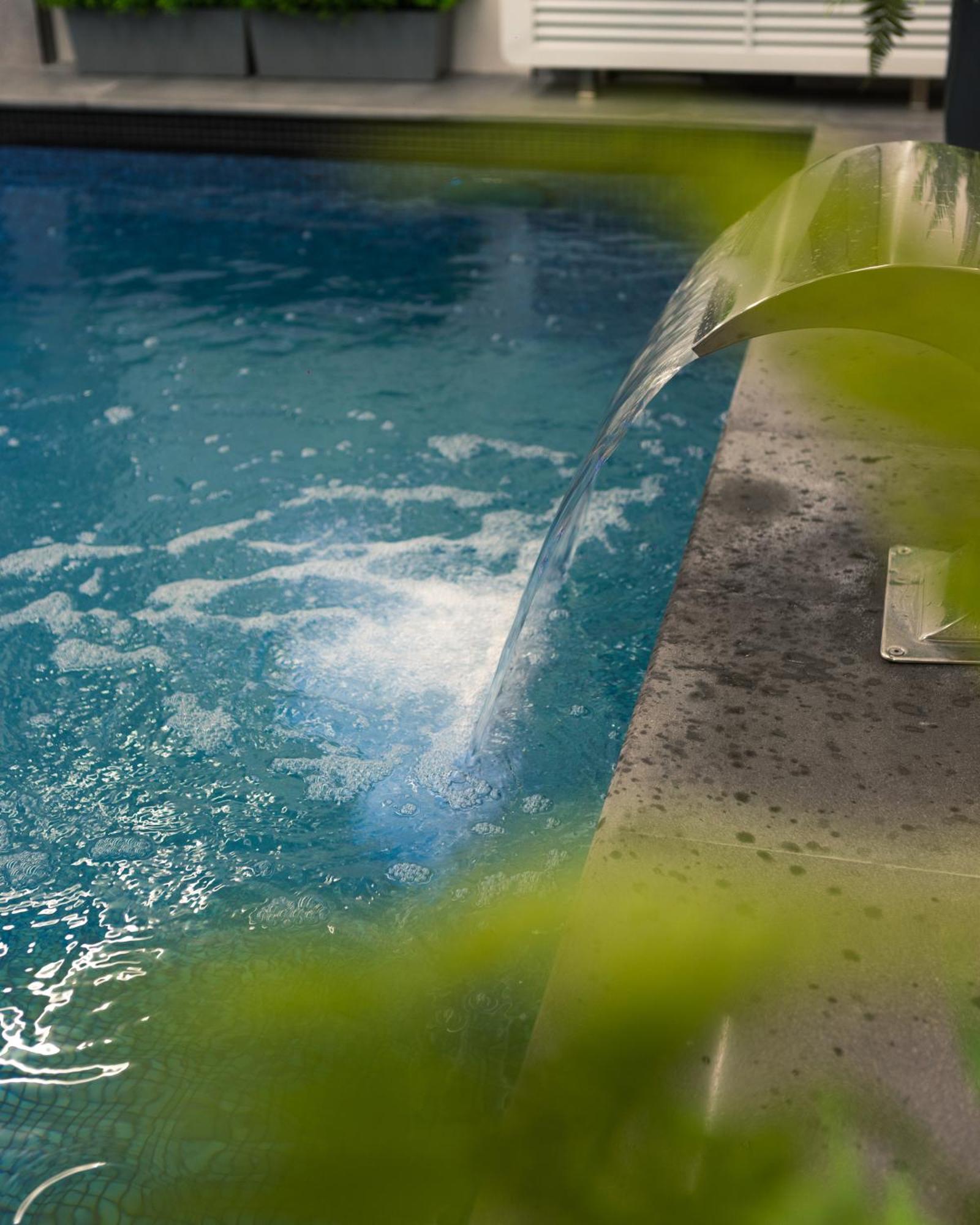 Dynasty Hotel & Spa Erivan Exterior foto