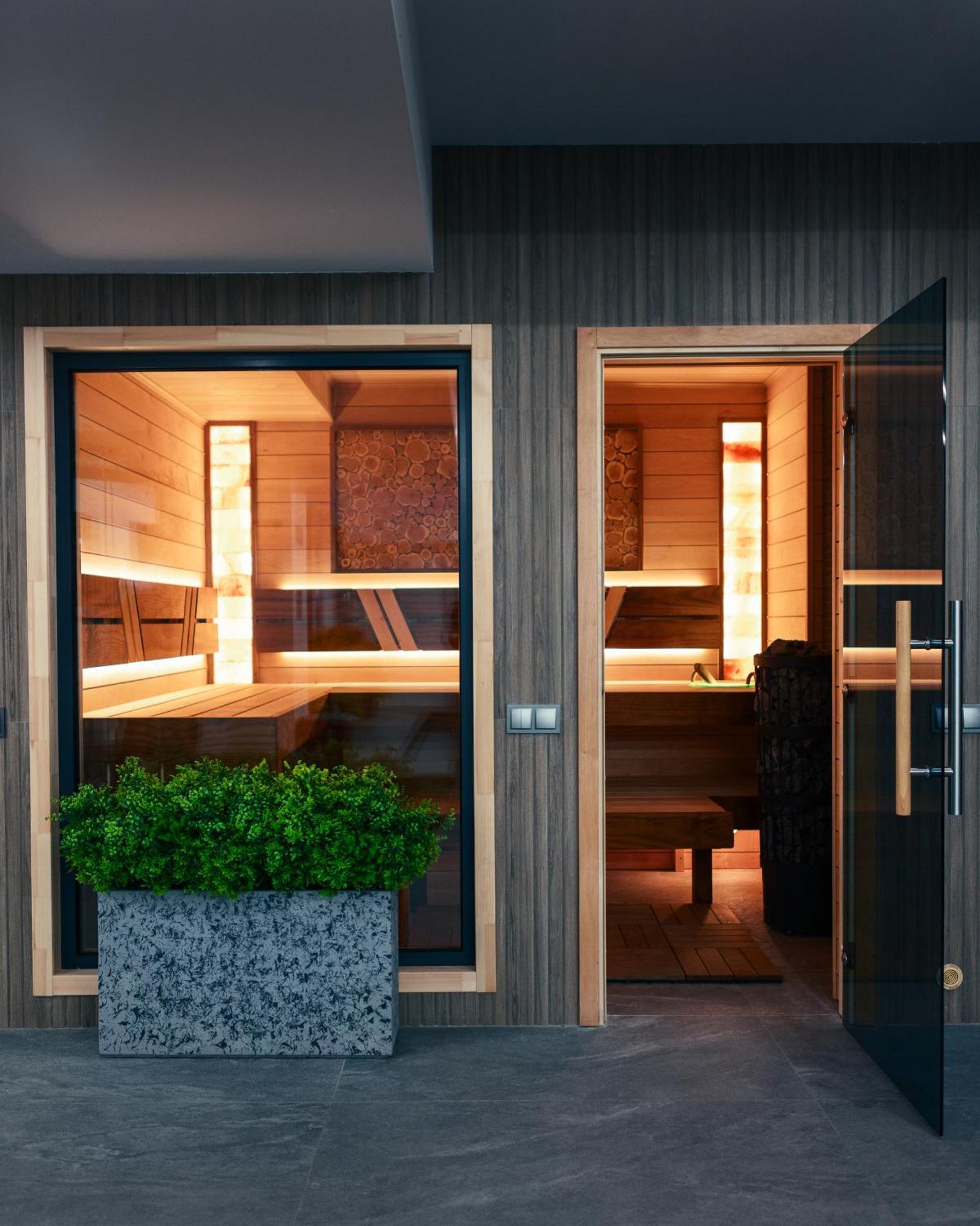 Dynasty Hotel & Spa Erivan Exterior foto